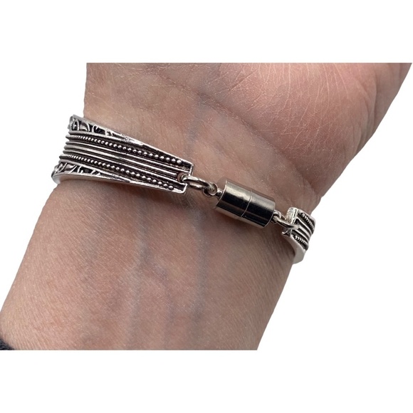 Eclectic Vintage Style Snap Jewelry Bangle Bracelet w/unique Green 18mm snap! - Picture 6 of 14